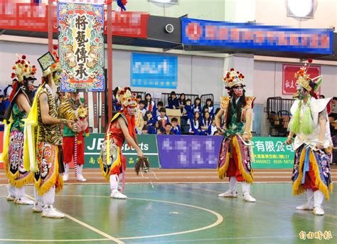 夢見八家將是什麼意思|夢到八家將⋯有人能解惑嗎